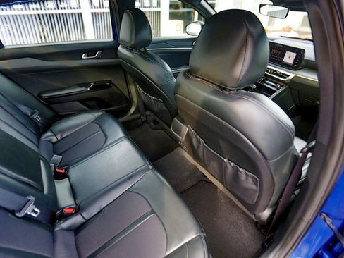 Used 2022 Kia K5 GT-Line image 17