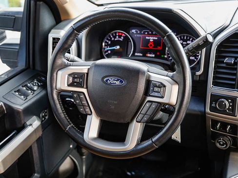 Used 2022 Ford F250 Lariat w/ Lariat Value Package image 13