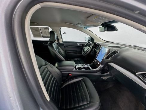 Used 2021 Ford Edge SEL image 25