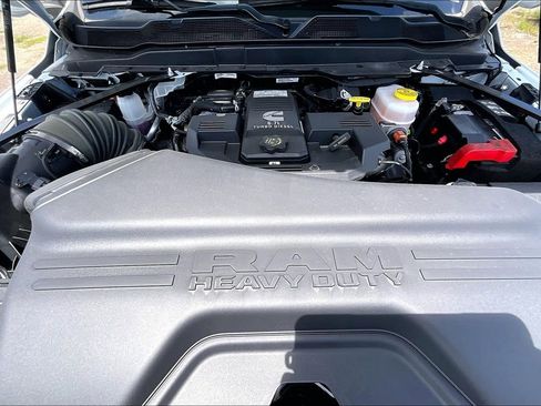 New 2024 RAM 3500 Tradesman w/ Chrome Appearance Group image 9