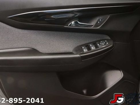 Used 2024 Chevrolet TrailBlazer LS FWD image 11