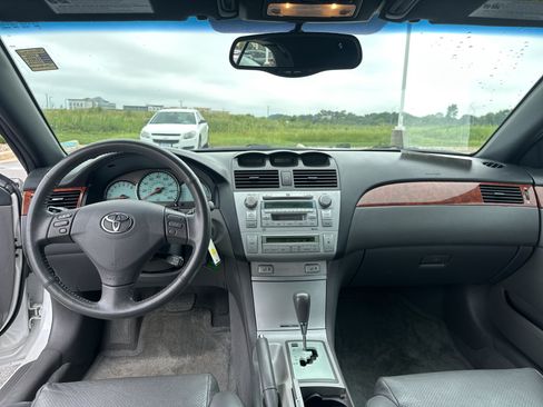 Used 2006 Toyota Solara SLE FWD image 11