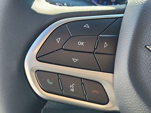 New 2026 Chrysler Pacifica Select FWD image 20