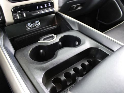 Used 2022 RAM 1500 Laramie image 13