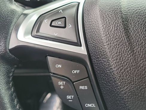 Certified 2023 Ford Edge SEL image 8