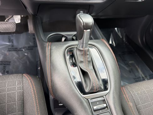 Used 2025 Honda HR-V Sport image 15