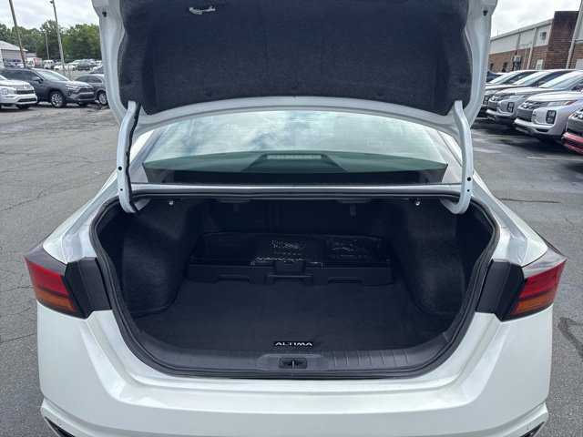 Used 2024 Nissan Altima 2.5 SR FWD image 20