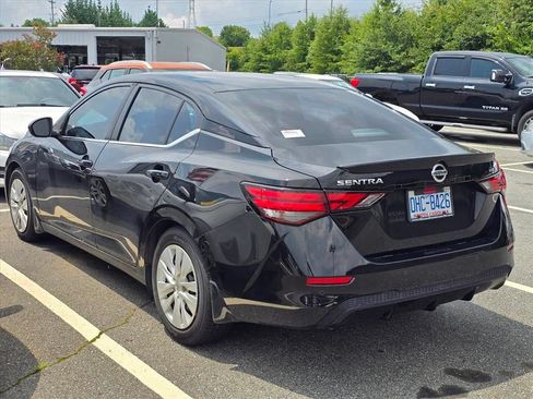 Used 2021 Nissan Sentra S FWD image 12