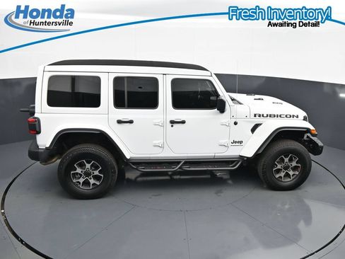 Used 2023 Jeep Wrangler Unlimited Rubicon 392 w/ Xtreme Recon 35" Tire Package AWD/4WD image 27