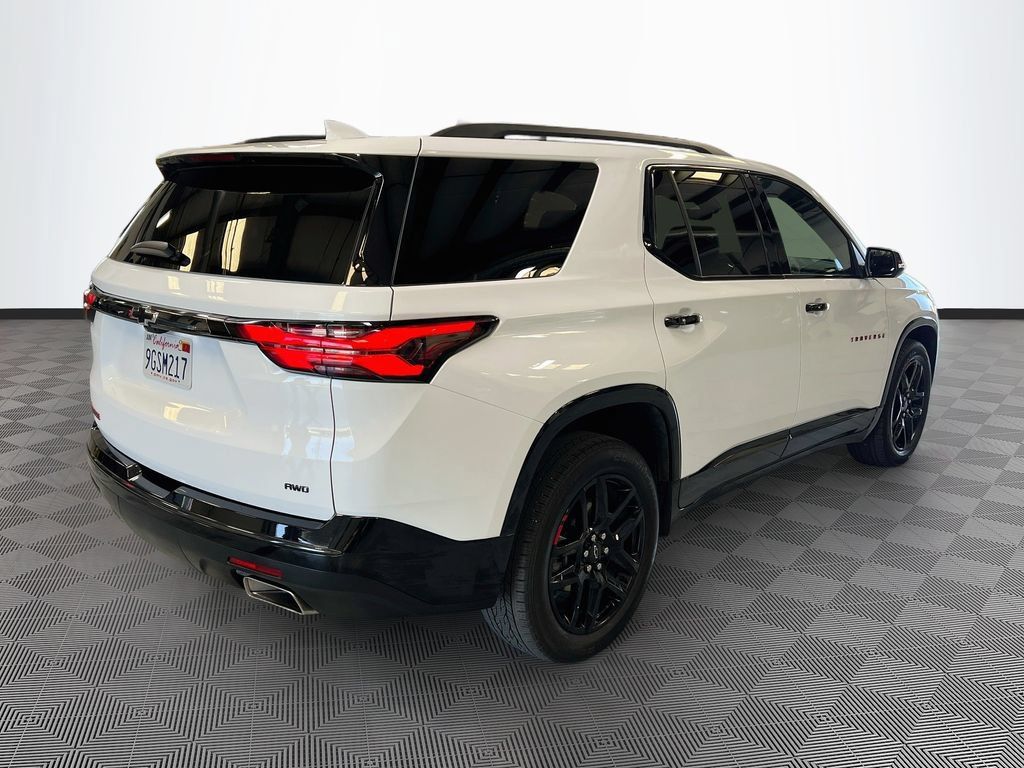 Used 2023 Chevrolet Traverse Premier w/ Redline Edition AWD/4WD image 7