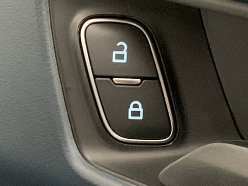 Used 2025 Ford Bronco Sport Heritage w/ Convenience Package image 35