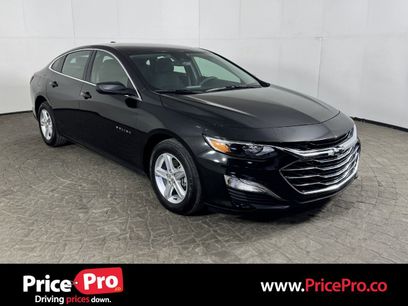 Used 2025 Chevrolet Malibu LS