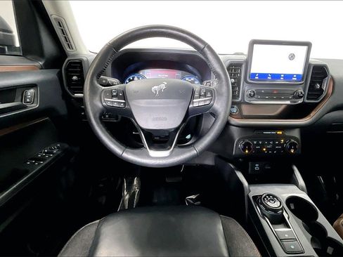 Used 2022 Ford Bronco Sport Outer Banks w/ Tech Package image 4