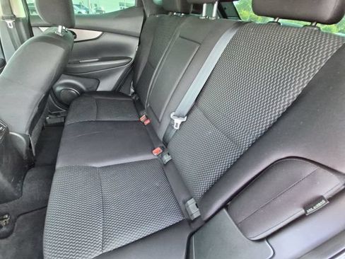 Used 2021 Nissan Rogue Sport S FWD image 29