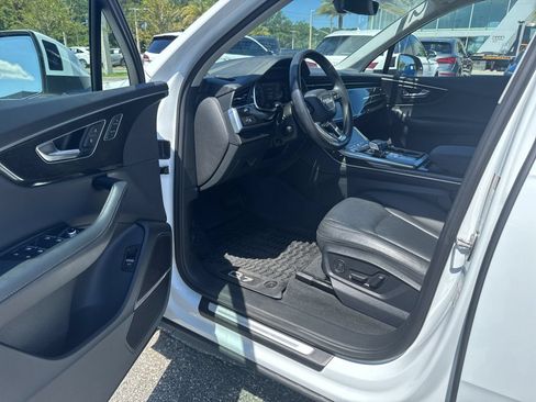 Certified 2023 Audi Q7 3.0T Prestige AWD/4WD image 9