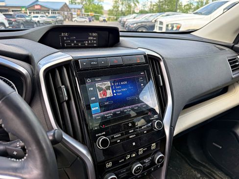 Used 2019 Subaru Ascent Touring AWD/4WD image 16