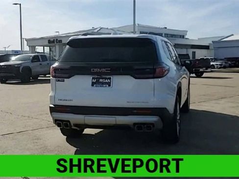 Certified 2026 GMC Acadia Elevation w/ Elevation Premium Package image 8