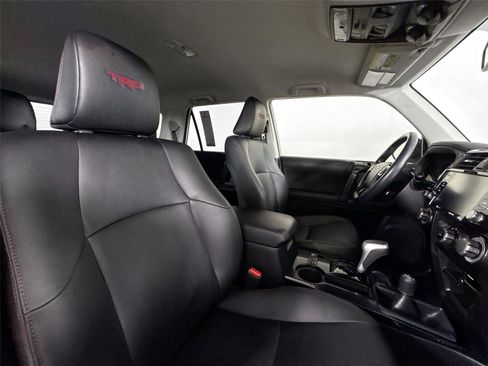 Certified 2024 Toyota 4Runner TRD Off-Road Premium AWD/4WD image 42