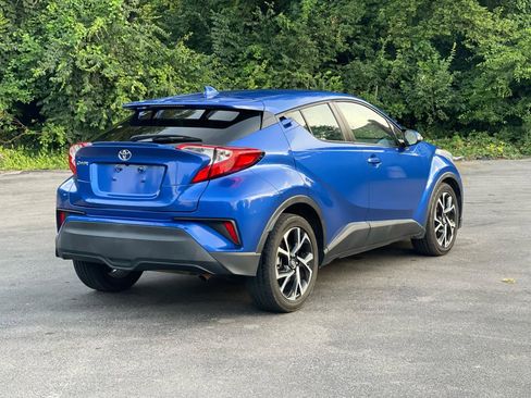 Used 2018 Toyota C-HR XLE image 5