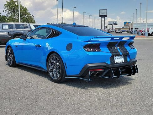 Used 2025 Ford Mustang GT Premium w/ GT Performance Package RWD image 8