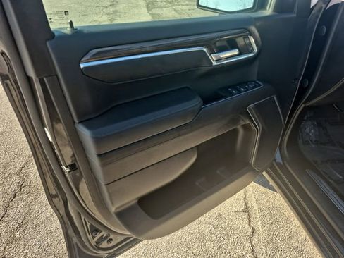 Used 2023 Chevrolet Silverado 1500 RST w/ Z71 Off-Road Package image 11