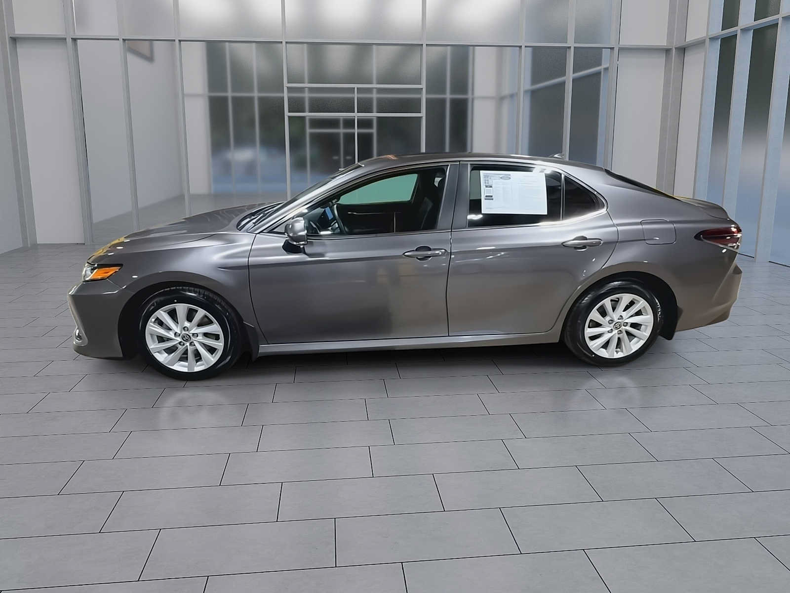 Certified 2022 Toyota Camry LE w/ Convenience Package FWD image 5