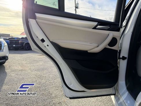 Used 2018 BMW X4 xDrive28i image 23