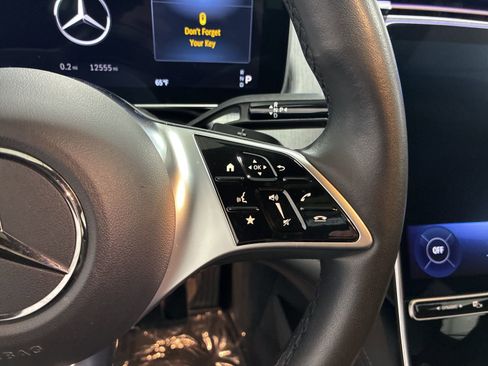 Used 2023 Mercedes-Benz EQE 500 4MATIC Sedan image 14