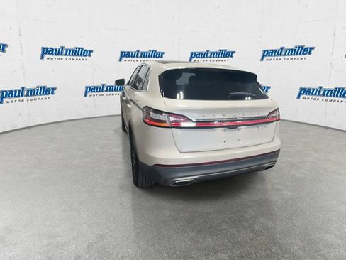 Used 2020 Lincoln Nautilus Reserve w/ Equipment Group 201A AWD/4WD image 8