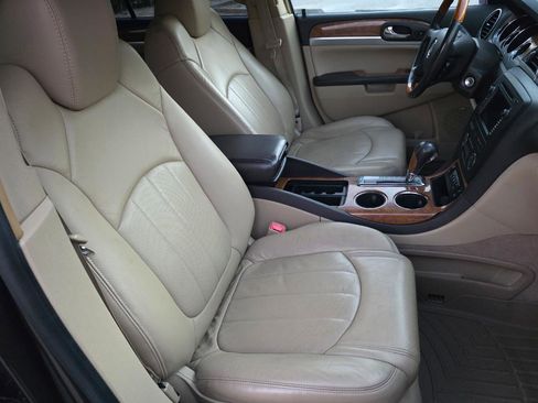Used 2009 Buick Enclave CXL w/ Entertainment Package #3 image 20