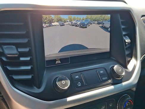 Used 2021 GMC Acadia SLT w/ Elevation Edition FWD image 22