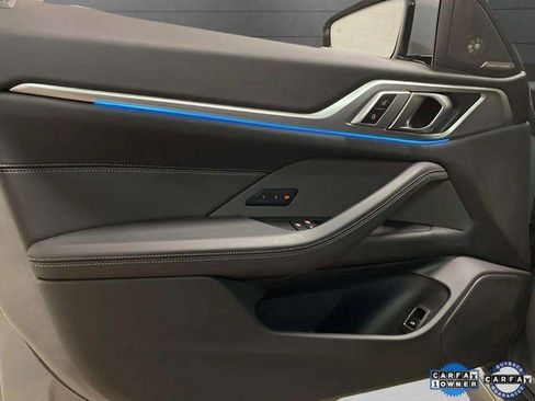 Used 2025 BMW i4 xDrive40i image 29