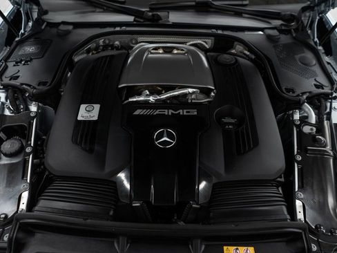 Used 2024 Mercedes-Benz AMG GT 63 image 40