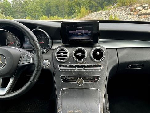 Used 2017 Mercedes-Benz C 300 4MATIC Sedan w/ Premium 2 Package image 28