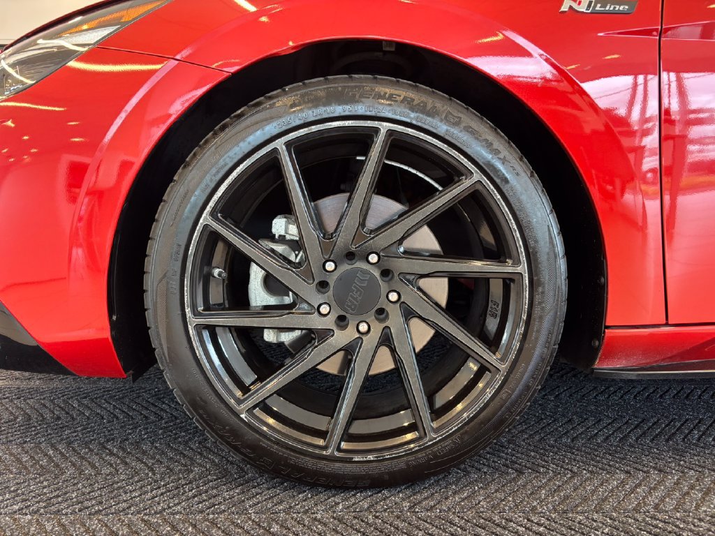 Used 2021 Hyundai Elantra N Line FWD image 12