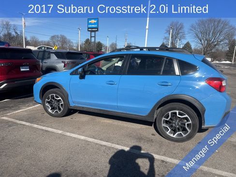 Used 2017 Subaru Crosstrek 2.0i Limited image 3