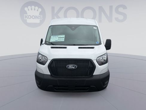 New 2026 Ford Transit 250 148 Medium Roof w/ Load Area Protection Package RWD image 11