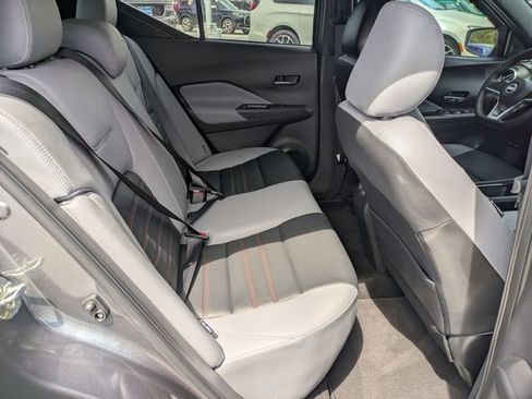 Used 2023 Nissan Kicks SR w/ SR Premium Package FWD image 25