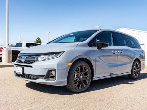 Used 2025 Honda Odyssey Sport-L image 2