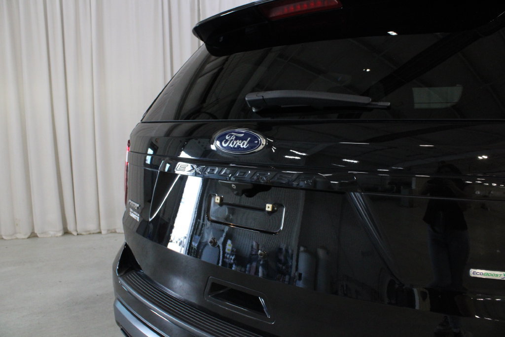 Used 2019 Ford Explorer Sport w/ Equipment Group 401A AWD/4WD image 34