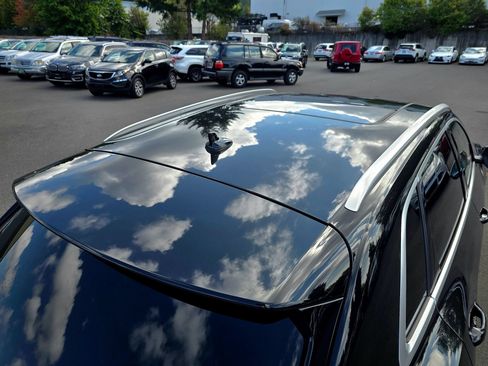 Used 2019 Audi e-tron Premium Plus AWD/4WD image 13