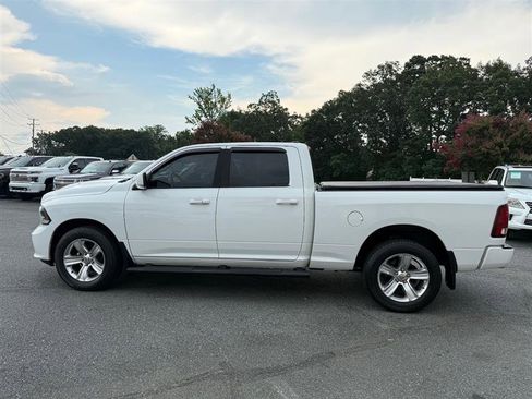 Used 2015 RAM 1500 Sport w/ Sport Premium Group image 8