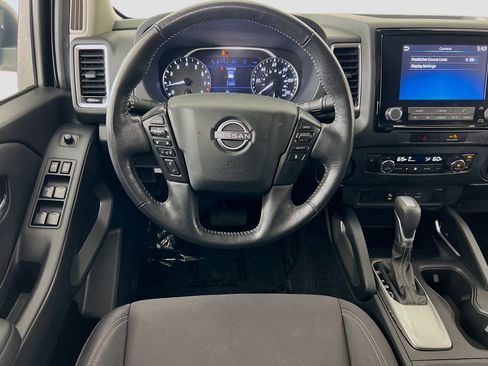 Used 2022 Nissan Frontier SV w/ Technology Package image 22