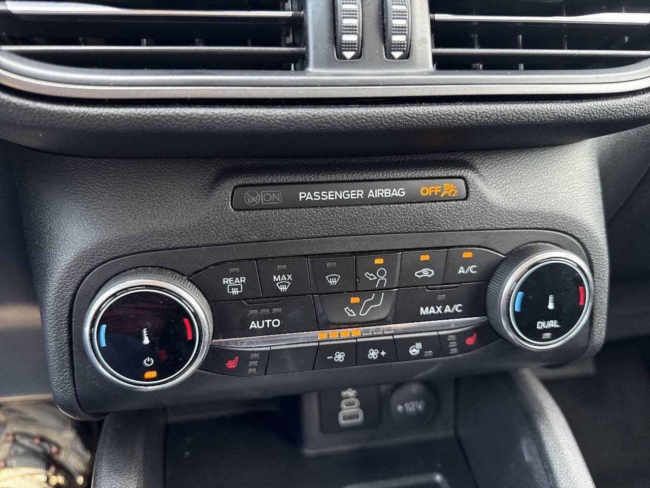 Certified 2024 Ford Escape Active AWD/4WD image 23