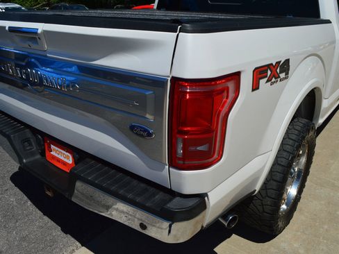 Used 2016 Ford F150 King Ranch w/ Equipment Group 601A Luxury AWD/4WD image 10