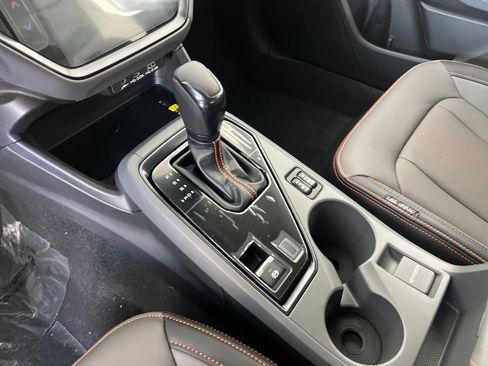 New 2026 Subaru Crosstrek 2.5i Limited w/ Crosstrek Mirror Package image 24