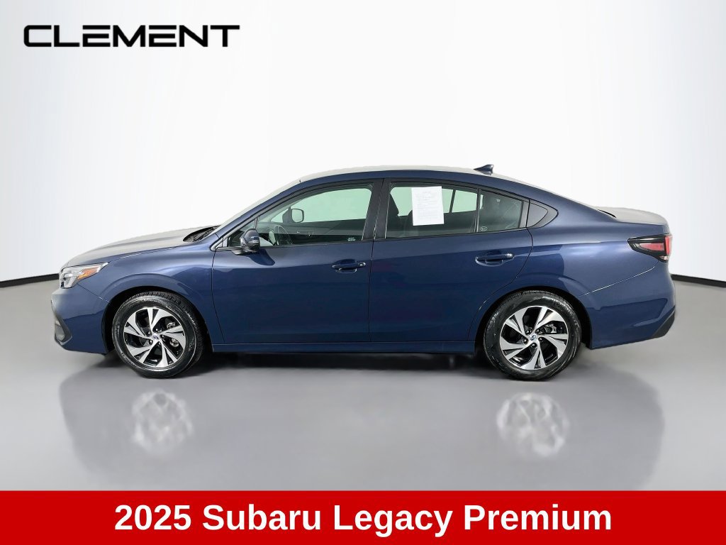 Used 2025 Subaru Legacy Premium AWD/4WD image 5