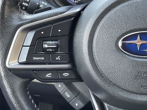 Used 2022 Subaru Ascent Limited w/ Technology Package image 31