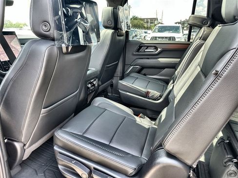 New 2026 GMC Yukon XL Denali image 16