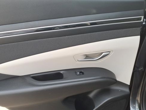 Used 2024 Hyundai Tucson SEL w/ Convenience Package FWD image 10